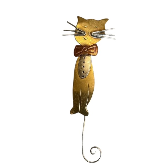 Vintage Jewelry - Mixed Metal Cat Brooch